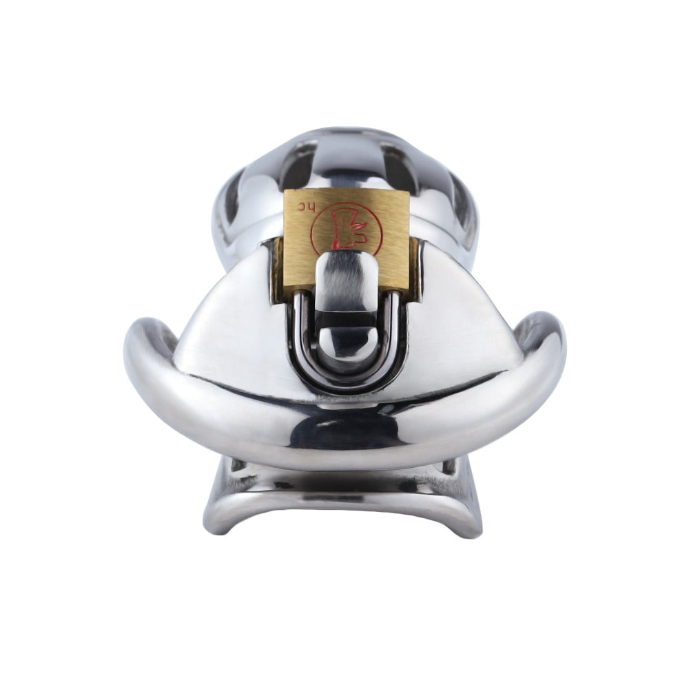 Experience unparalleled comfort with our biosourced steel. Crafted from stainless steel with elegant gold and platinum accents, it features a stretchy design and ergonomic opening for a perfect fit.