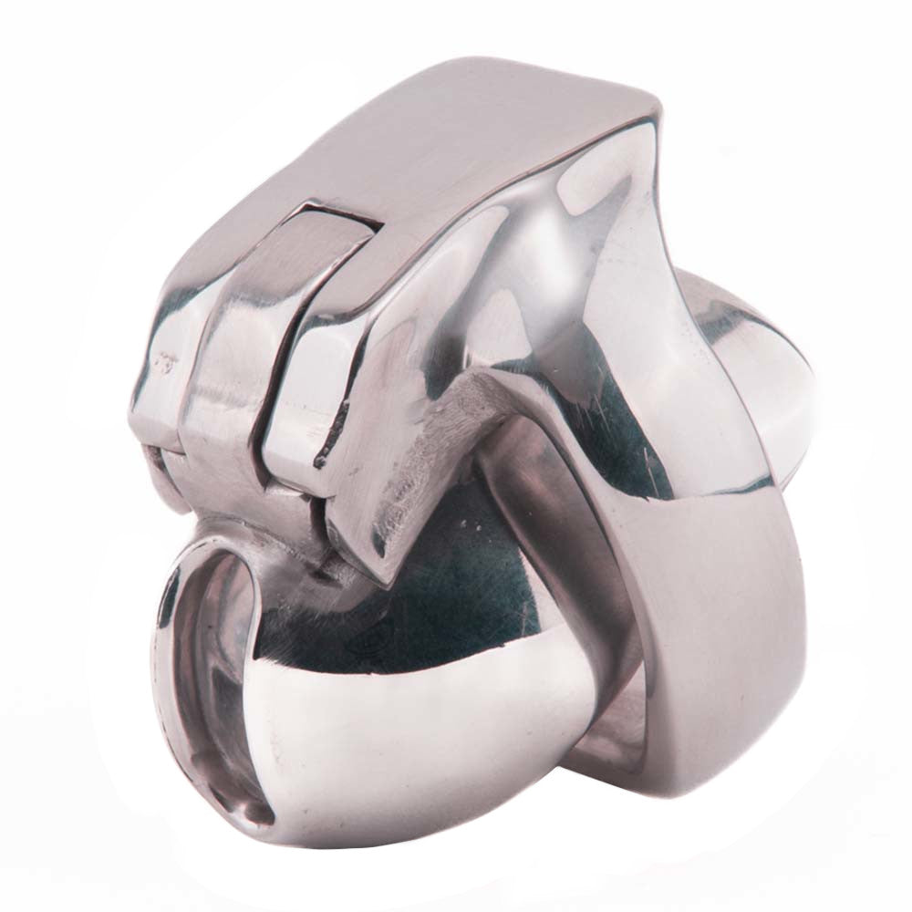 Discover the stainless steel cage that keeps you detained and plugged, enhancing your queen's control. No brutal leaks here, just secure comfort and heightened sensitivity.