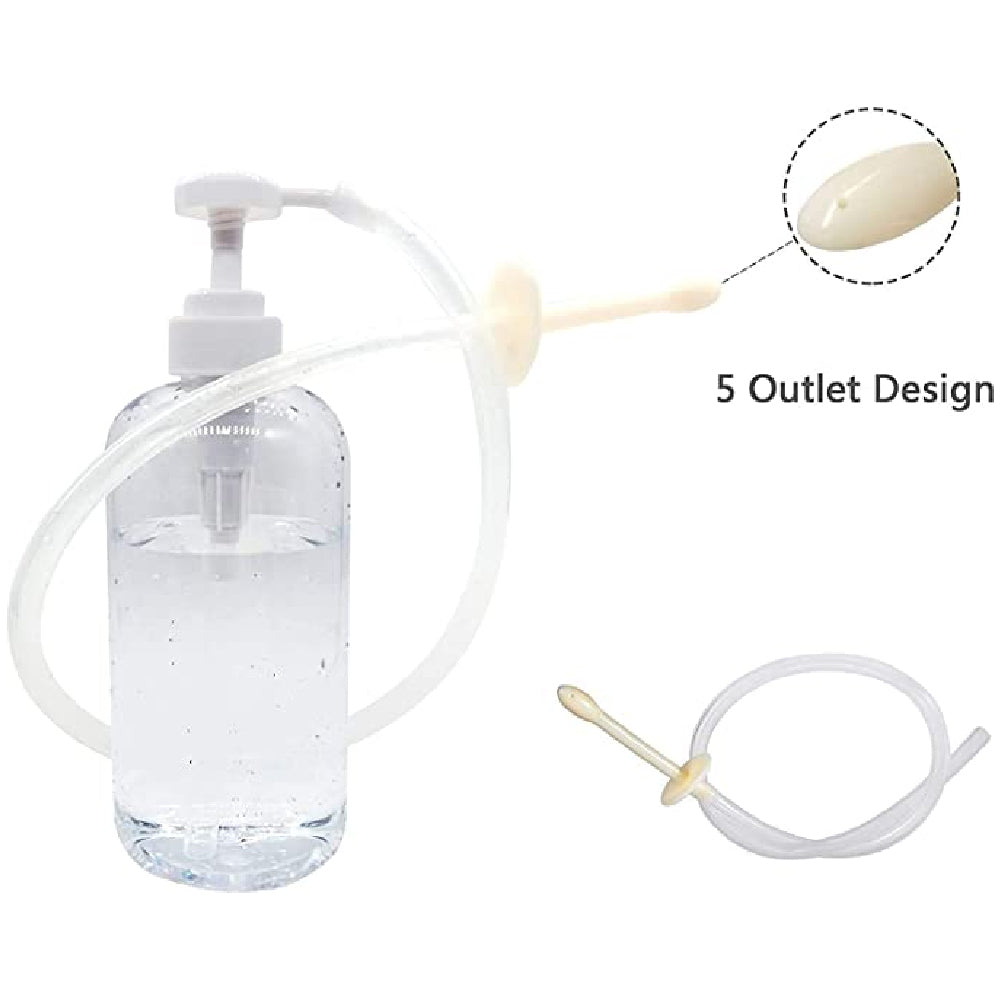Thin and lightweight, this portable anal douche locking kit ensures a soft poke-free cleanse. Store it in a discreet pouch and enjoy its fabric-soft nozzle in any scenario, from travel to intimate moments.