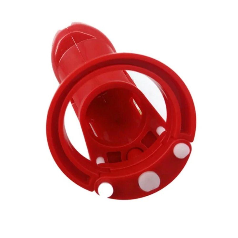 Experience ultimate control with our red plastic cage. Its curved design ensures comfort, while five interchangeable inner base rings provide a perfect fit. Precise measurements and welded construction guarantee security and durability.
